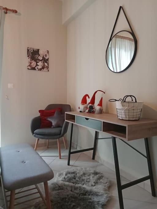 Central Artistic 2-Bedroom Apartment 79Sqm Tripoli Eksteriør billede